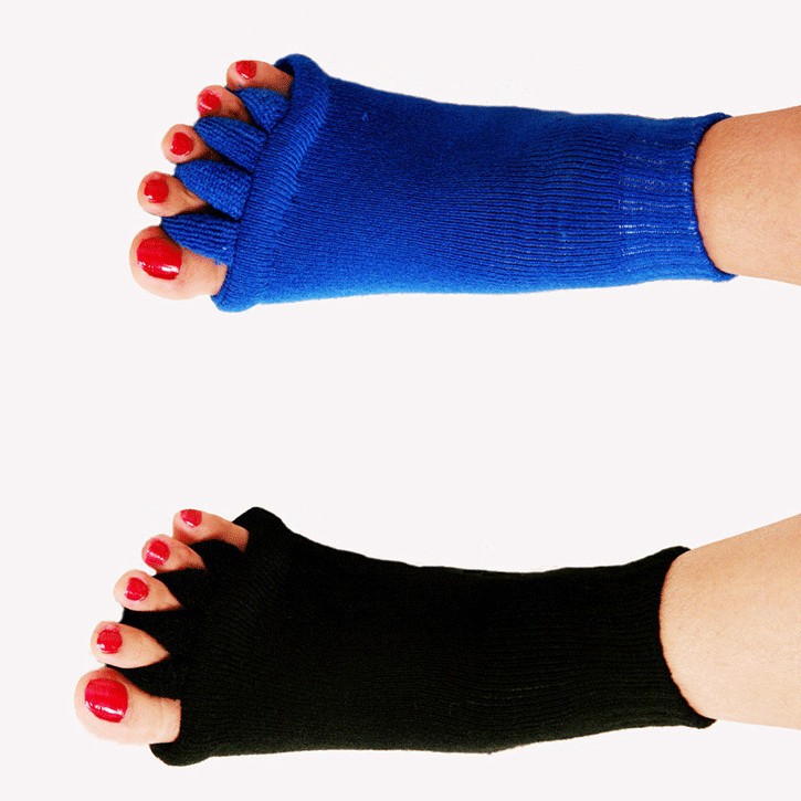 Picture of Toe Socks for Women, Acrylic Cotton Split-Toe Socks, Japanese Health Massage Yoga Toe Socks, Open-Toe Socks to Correct Thumb Valgus