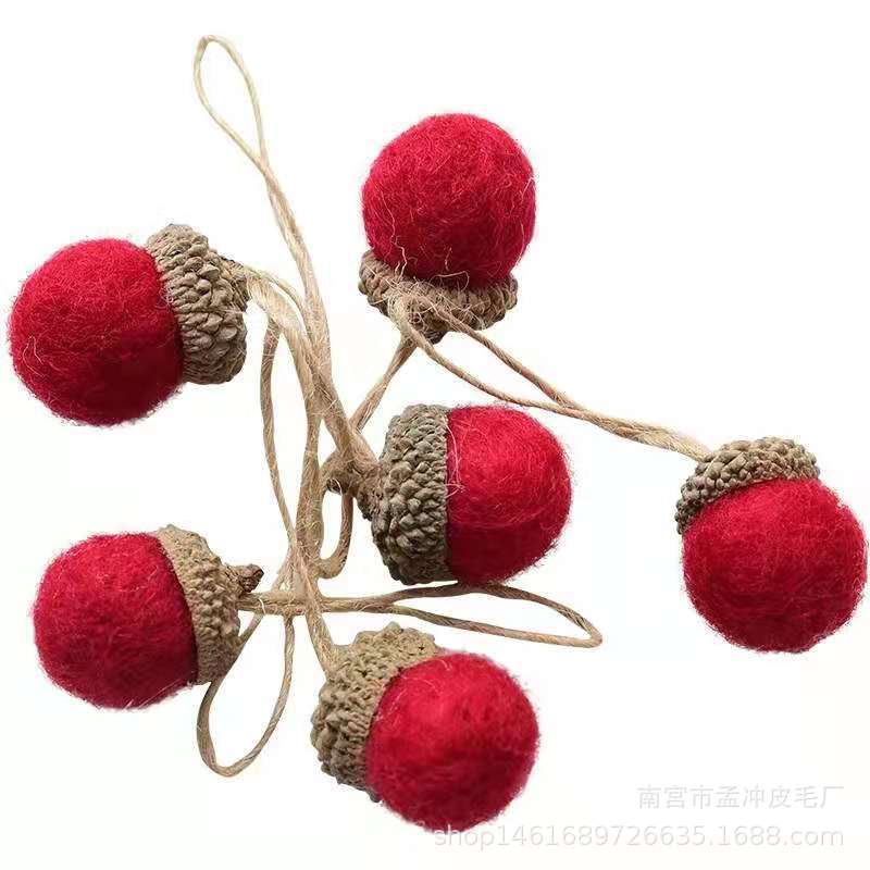 Picture of Cross-border wool felt Acorn ball Christmas ornaments handmade diy material scene layout Christmas tree pendant