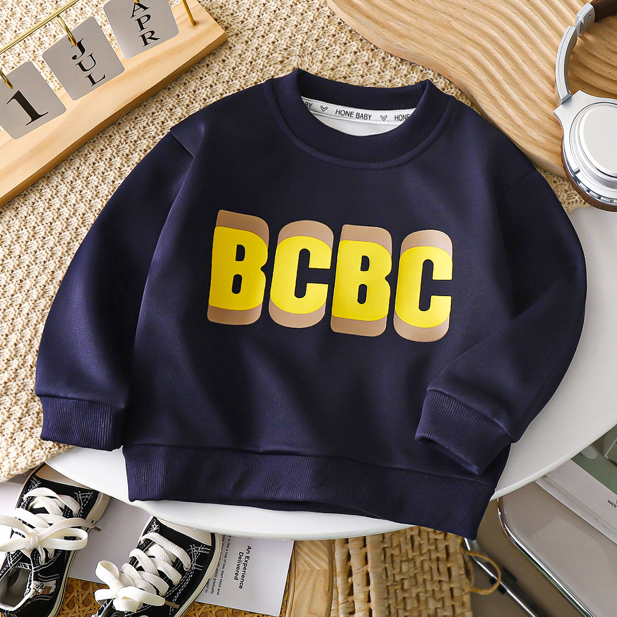 Picture of 2025 Spring & Fall Kidsren's Pullover Sweatshirt Long-Sleeved Korean Style Jacket Sports Casual Loose Top for Boys and Girls