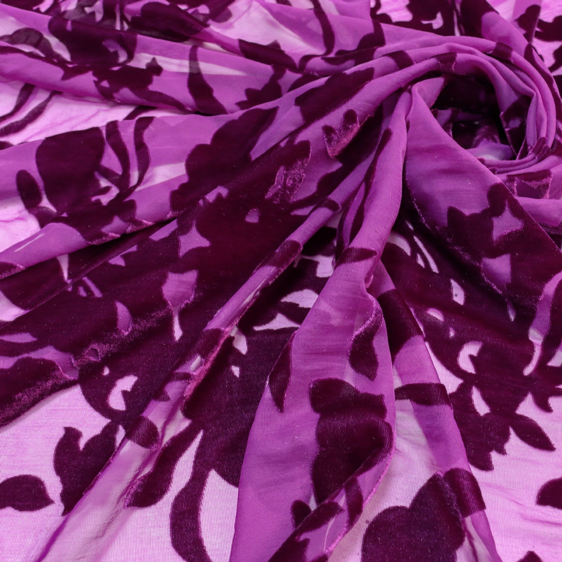 Picture of Factory Wholesale Woven Velvet Brocade Viscose Burnt Flower Velvet Fabric Nightgown Dress Cheongsam Fabric Cloth