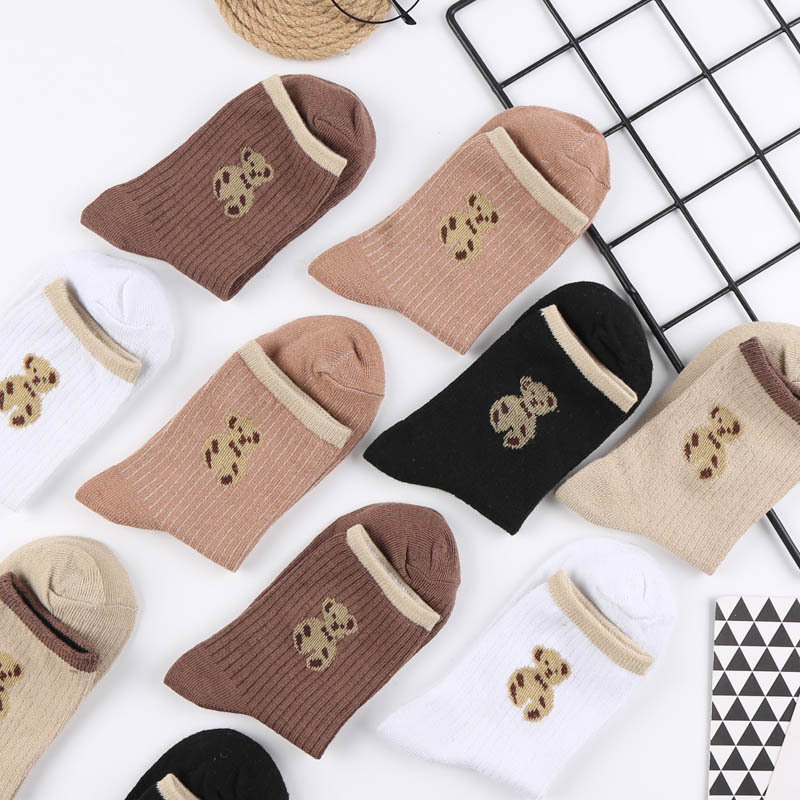 Socks women's socks high-looking college style versatile cute animal bear cartoon mid-calf socks Zhuji socks wholesale