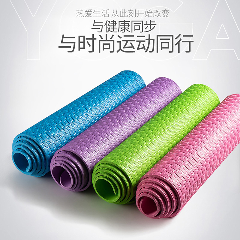 Picture of Outdoor Camping Thick Yoga Mat EVA Moisture-proof Mat Beach Camping Cushion Plaid Moisture-proof Picnic Mat