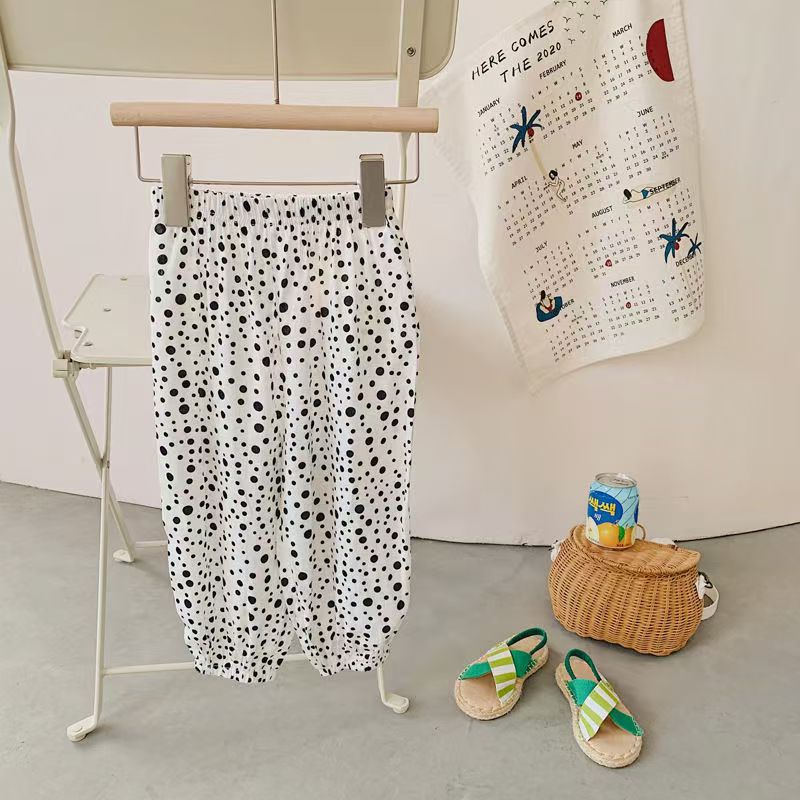 Picture of All-match Anti-mosquito Pants Girls' Summer Printed Mid-high Waist Beach Pants Children's Vintage Floral Pants Summer Sunscreen Pants
