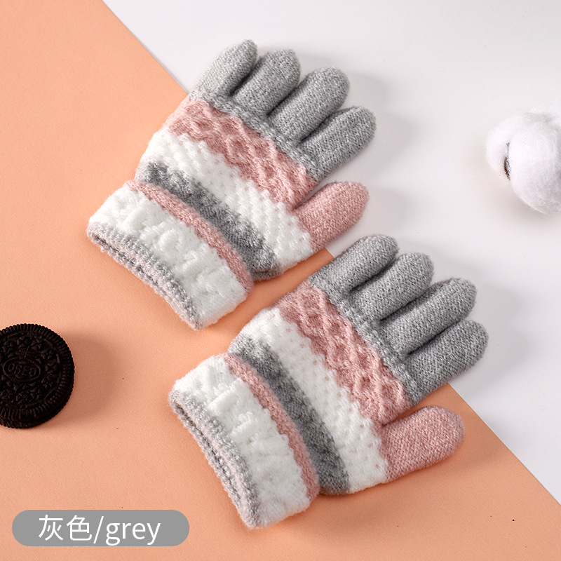 Picture of Factory Direct Supply of Baby Gloves, Autumn and Winter Kindergarten Kidsren's Cute Stripesd Finger Warm Knitted Kidsren's Gloves