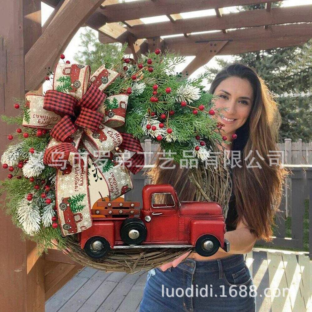 Cross Border New Product Red Truck Christmas Garland Farmhouse Red Truck Garland Christmas Decoration Winter Garland