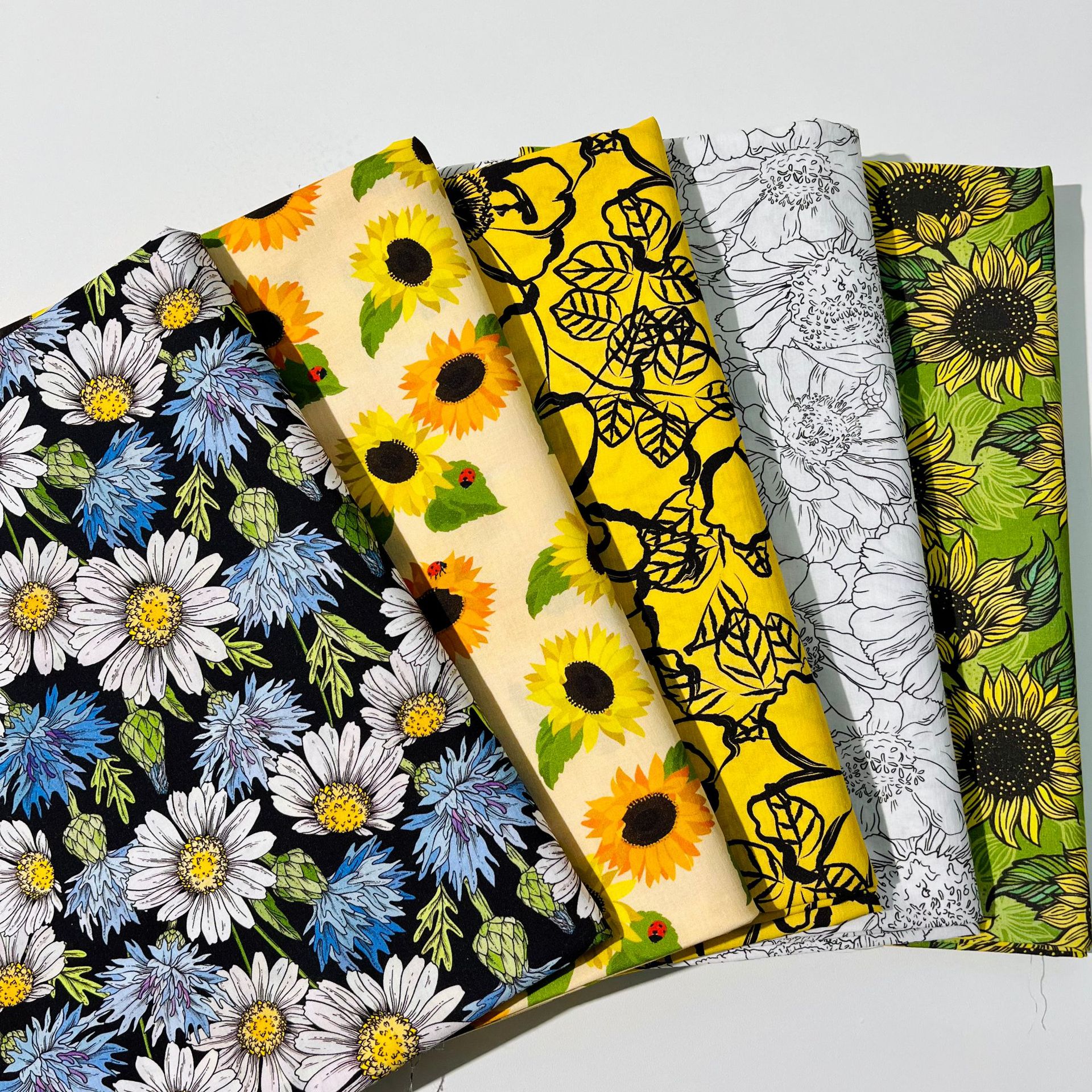 Cotton 60 Poplin Fabric Digital Printing Daisy Bag Cheongsam dress Home Service Garment Fabric