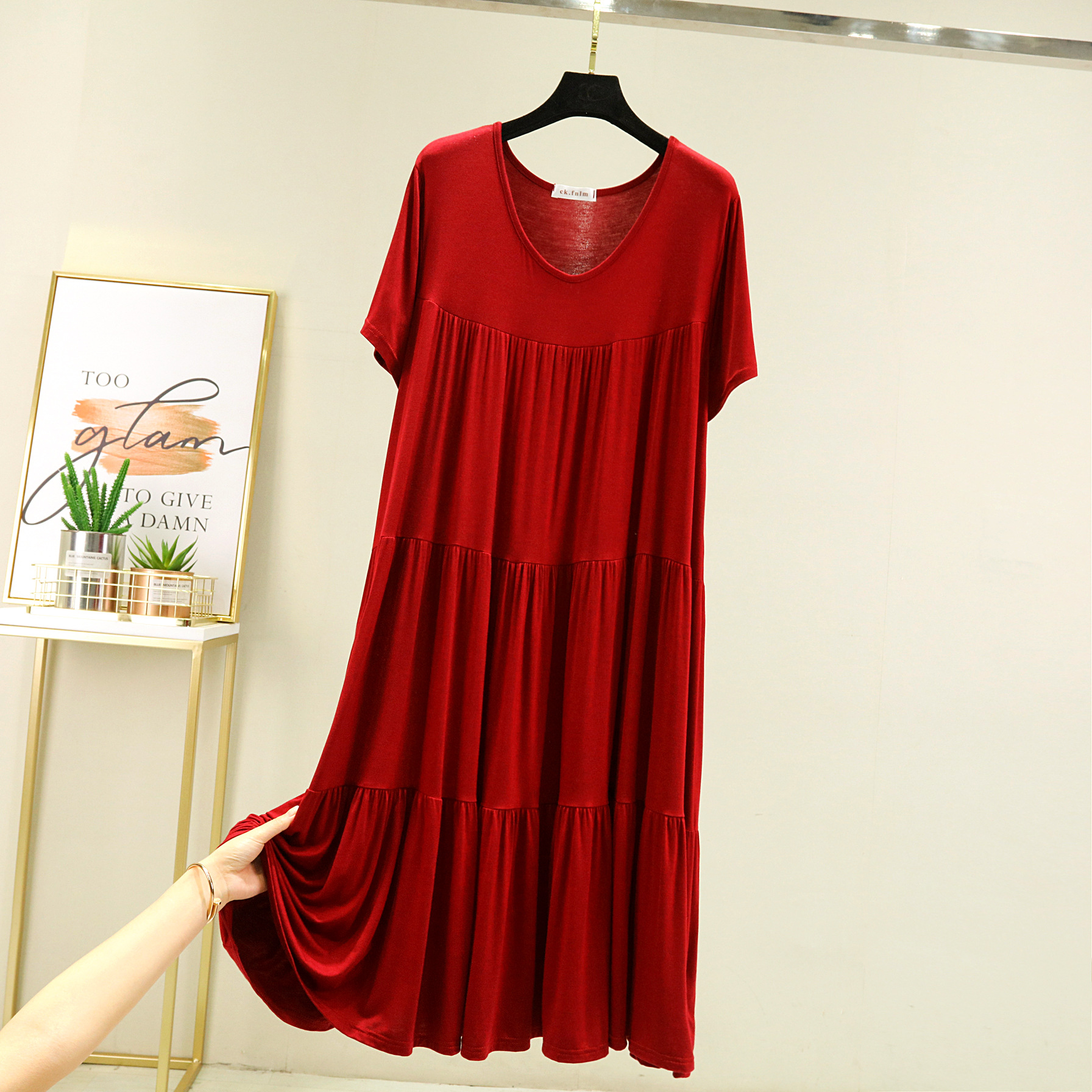 Picture of Bit Cotton Three-Layer Cake Skirt Short-Sleeved Stitching Large Size Loose Dress Summer Slimming Pregnant Women's Skirt for Chubby Girls
