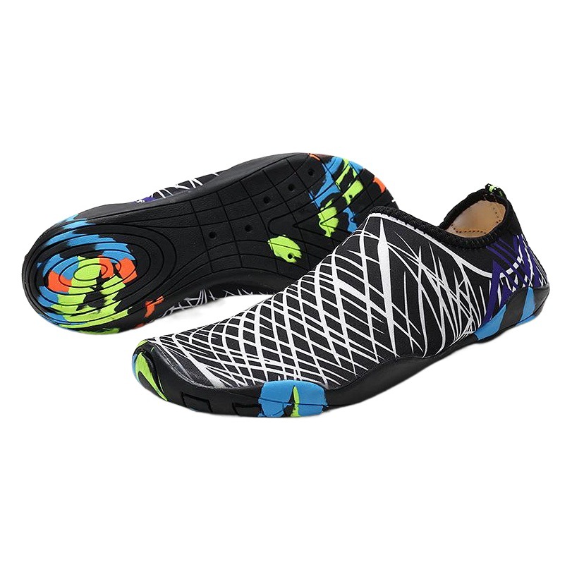2024 Cross-border Outdoor Wading Shoes Tracing Shoes Beach Sandals Men's Drifting Swimming Surf Shoes Diving Shoes Barefoot Shoes
