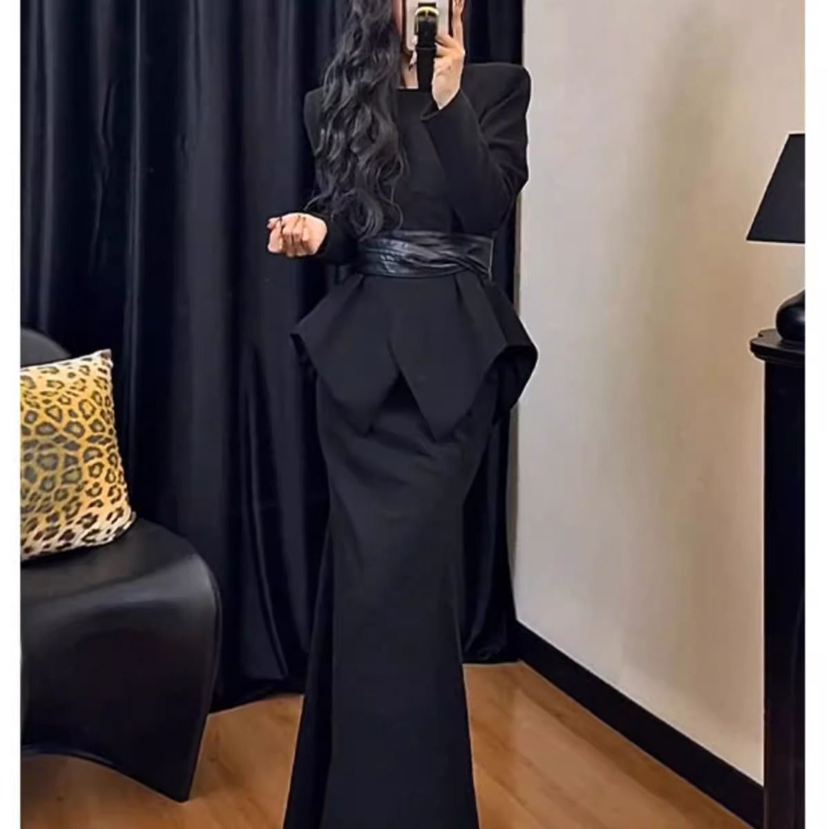 French Temperament Fashion High-end Sense suit High Waist Niche Chic Fashion Royal Sister Style Long Sleeve Fashion Half-length Dress