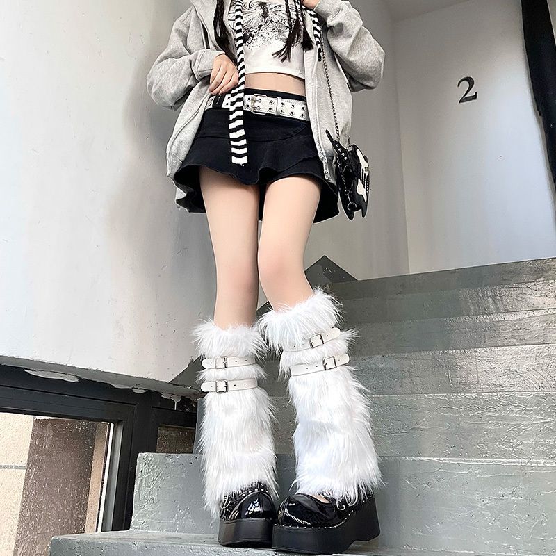 Girl's pink leather buckle warm leg cover mid-calf jk spicy pile socks y2g calf ring furry socks imitation fur QQ Show