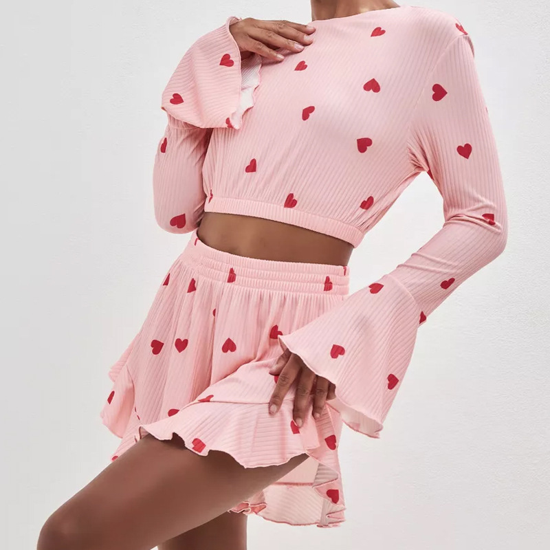 Amazon's New 2025 Summer Pink Heart Print Waist-Cinching Pure Desire Slimming Look Shorts Women's Home Wear Set