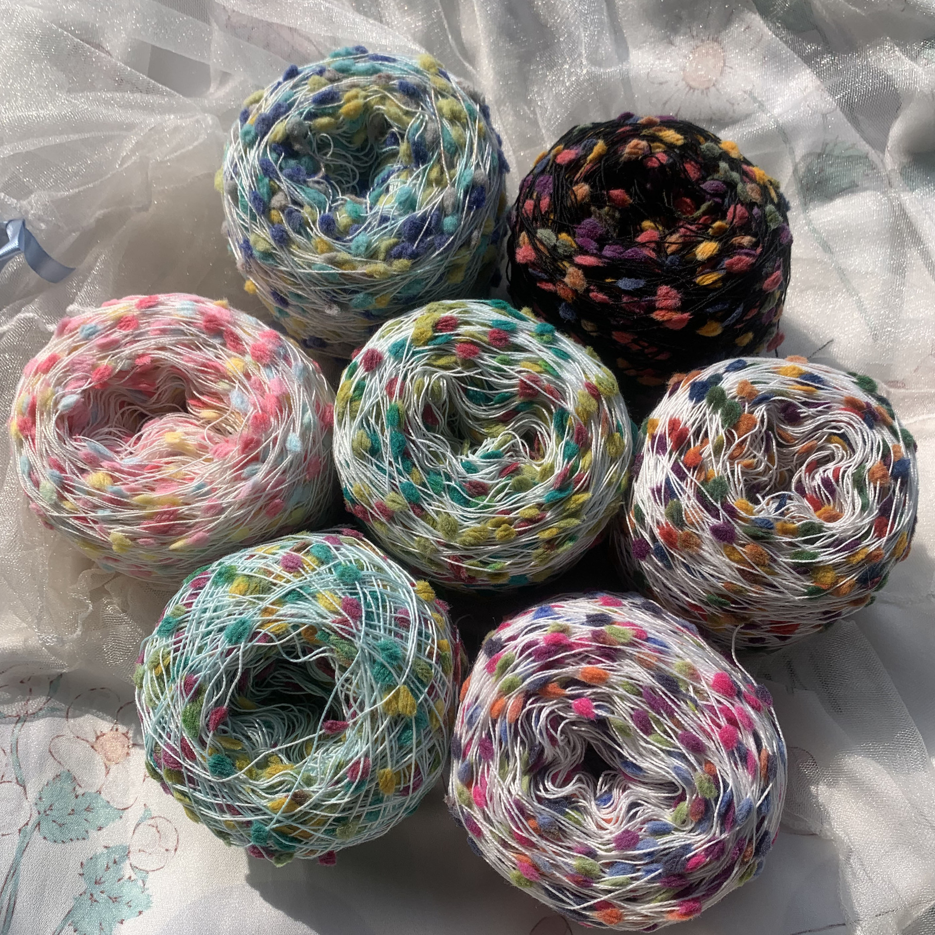 Wholesale Candy Ball Ball Line Bean Line Table Tennis Yarn DIY Hand Knitted Hand Mixed Line Scarf Knitted Material Bag