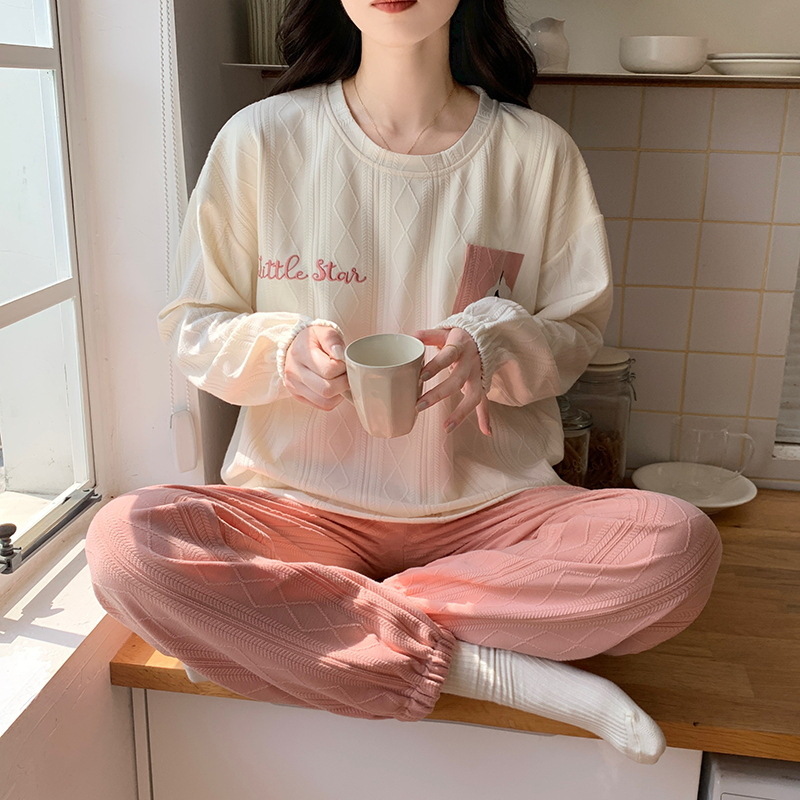 Cute Pajamas Girl's Spring and Autumn Cotton Long Sleeve with Chest Pad 2024 New Sweet Cartoon Student Home Clothes