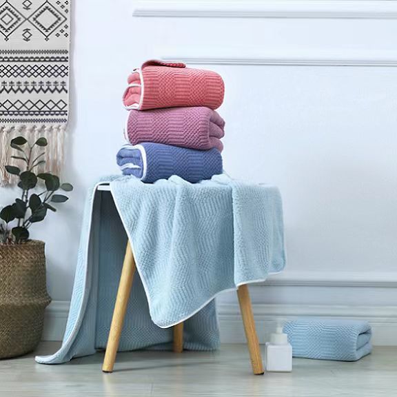 Picture of Bath Towel Set, Extra Large, Thick, Soft, Absorbent, Face Towel, Dormitory Adult Wholesale, Couple Coral Fleece Towel