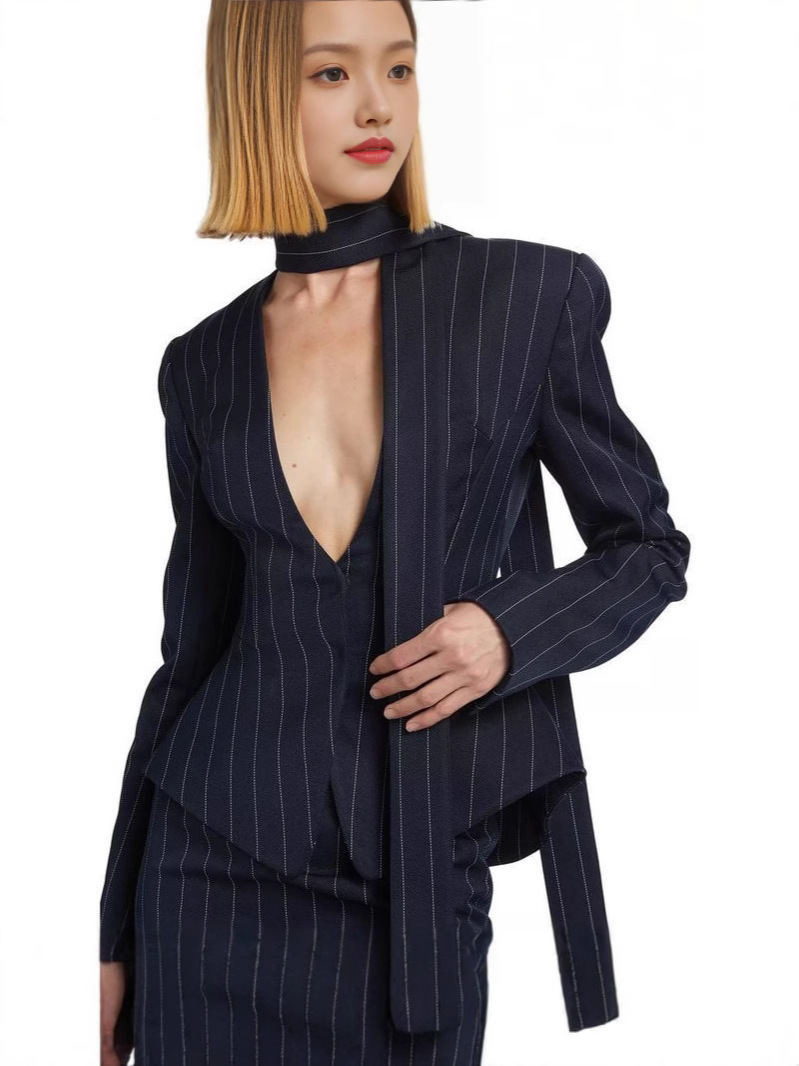 2024 New Cross-border Elegant Striped Niche Design Slim-fit Waisted V-neck Suit Jacket Jacket Dress Set