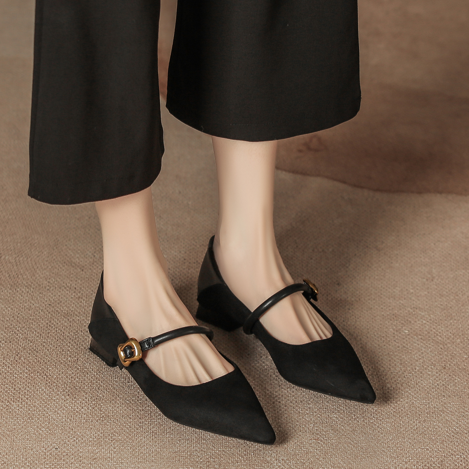 H375-5 Black Flats for Women Autumn and Winter Pointed Toe Thick Heel Suede One-Strap Fashion Women's Shoes Shallow Mouth Leopard Print Strap Heel
