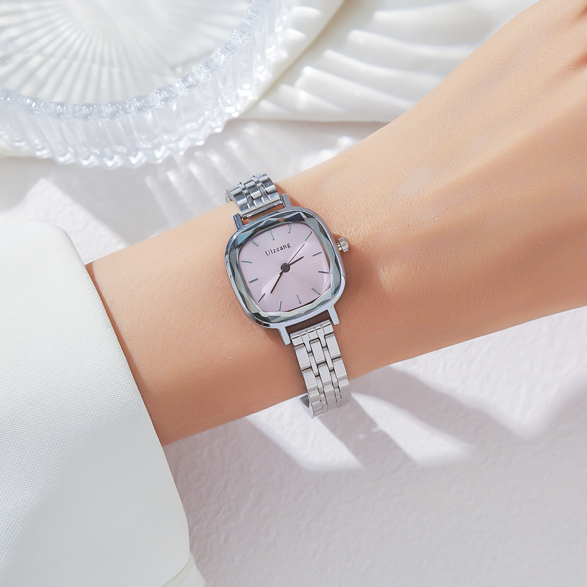 Picture of Women's Fresh Ins Style All-Match Purple Aurora Dial Square Bracelet Watch for Students