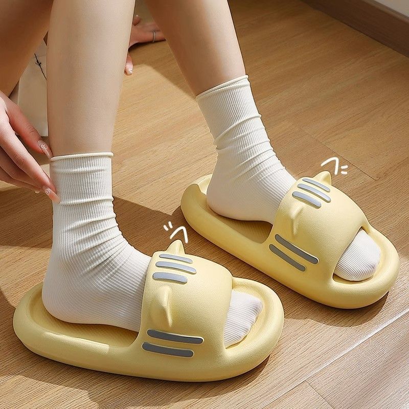 Picture of Women's Shit Cat Indoor Non-Slip New Style Slippers for Summer Women's Sense Drag 2024 Women's Wear Home Bathroom Home Stamp