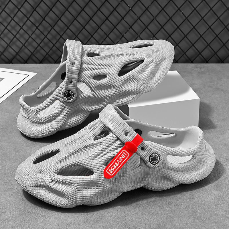 Coconut Slippers for Couples, Closed-Toe Beach Clogs with Soft Soles, Non-Slip, Suitable for Men and Women, Outdoor Sandals Without Accessories, Breathable and Comfortable