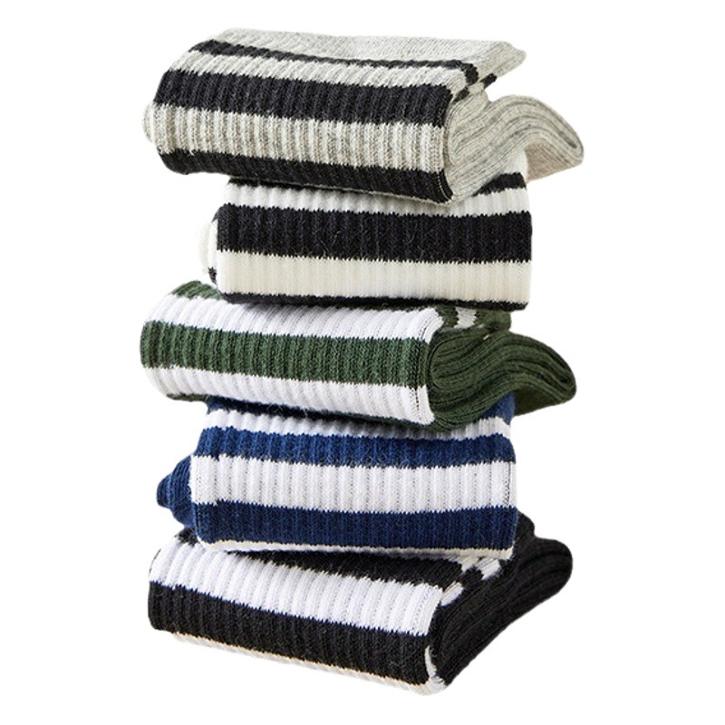 Socks men's autumn and winter mid-calf length socks Sports men's socks ins trendy black stockings black and white high socks basketball socks