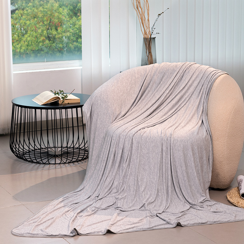 Picture of Bamboo Fiber Cooling Blanket Summer Air Conditioning Blanket Breathable Skin-Friendly in Stock
