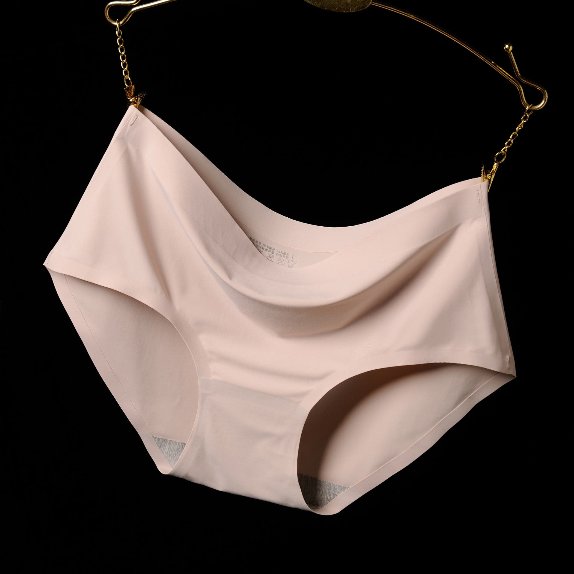 Picture of Ekeli soft seamless underwear women's ice silk underwear women's one piece waist large size foreign trade wholesale ladies briefs