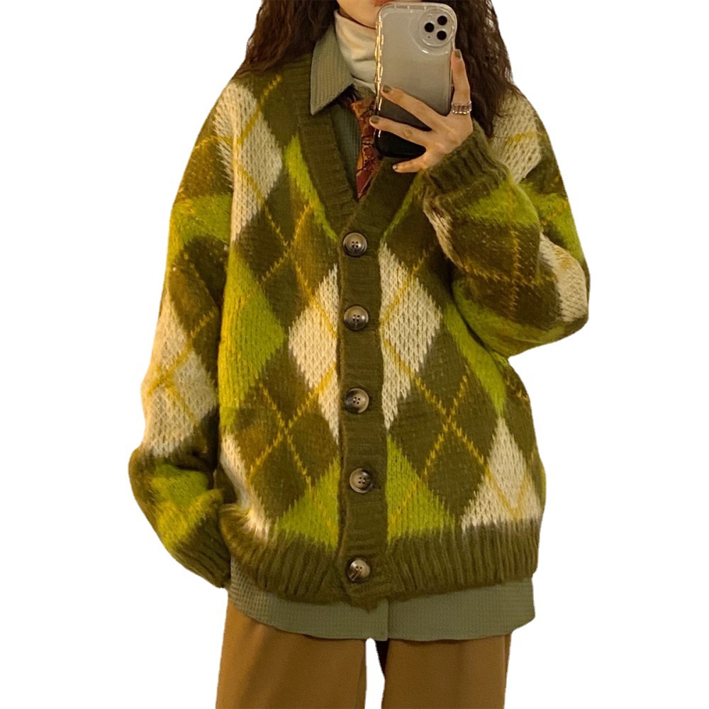 Picture of American retro 2022 new autumn and winter loose green rhombus sweater cardigan coat thickened lazy sweater for women