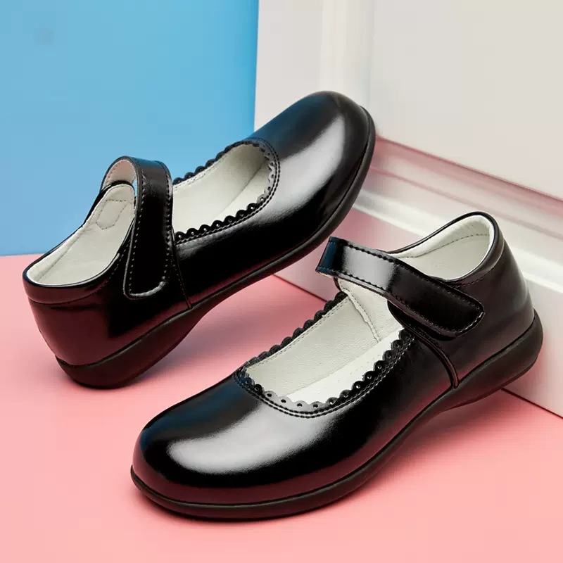 Picture of Girls Black Leather Shoes Performance Shoes Princess Shoes Small Leather Shoes Children's School Leather Soft Sole Shoes School Shoes
