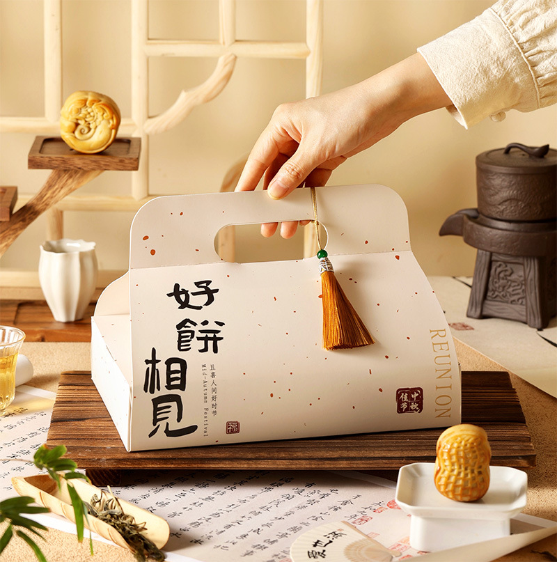 Picture of 2025 New Creative Liuxin Mooncake Box Mid-Autumn Festival Gift Box Reunion Packaging Box 4 Pieces 6 Pieces Egg Yolk Crisp Box in Stock