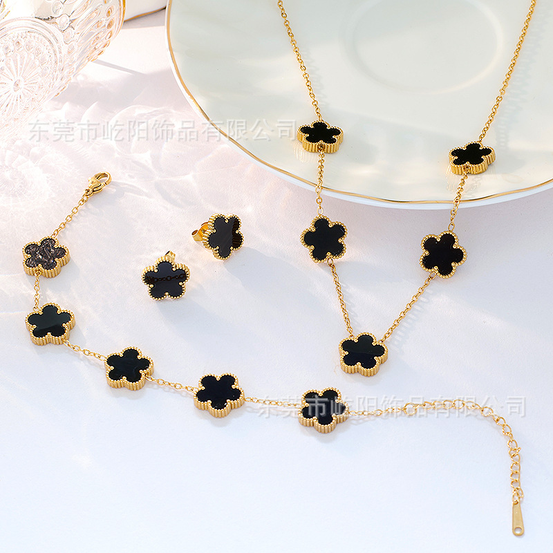 Cross-border 18k lucky five-leaf flower necklace bracelet earrings earrings jewelry suit fashion personality jewelry manufacturers batch I