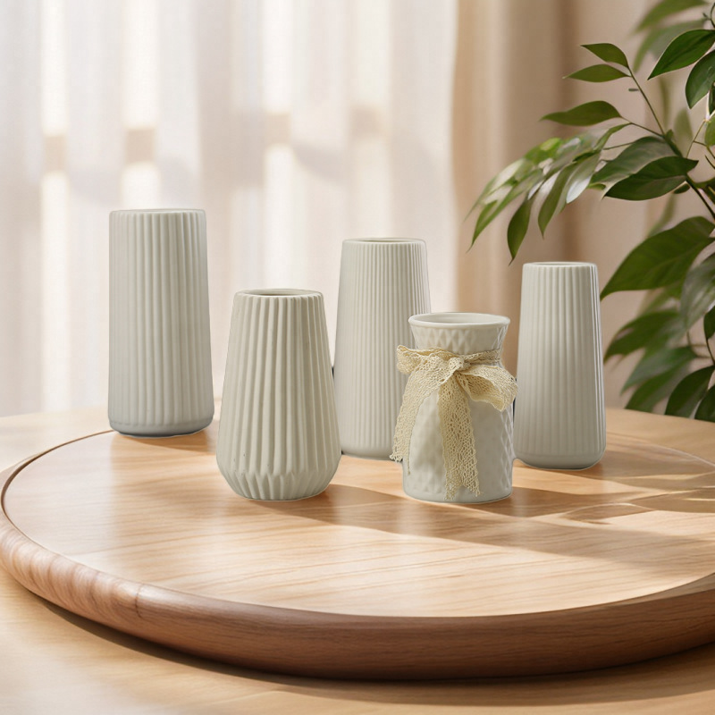Strict selection of Nordic light luxury ceramic white vase style creative flower flower arrangement simple high-end wholesale European style