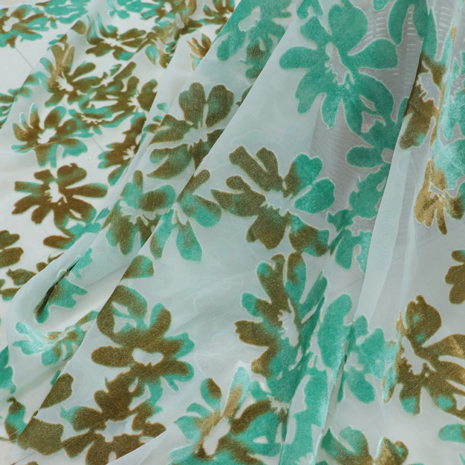 Picture of Factory wholesale woven velvet brocade viscose printed rotten flower burnt velvet fabric nightdress dress cheongsam