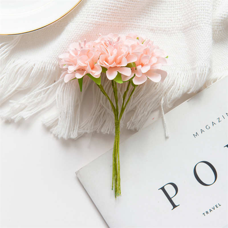 Picture of Foreign trade silk flower artificial flower stamen cut flower bouquet wreath material wedding leaf wedding box decoration