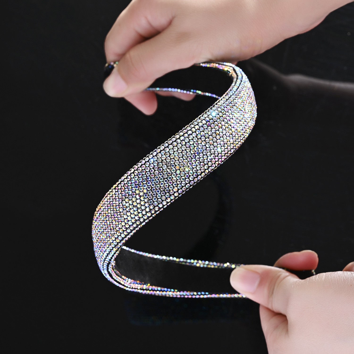Picture of New cross-border European and American full diamond headband rhinestone sponge with net red trendy hair accessories women's hair band hair accessories