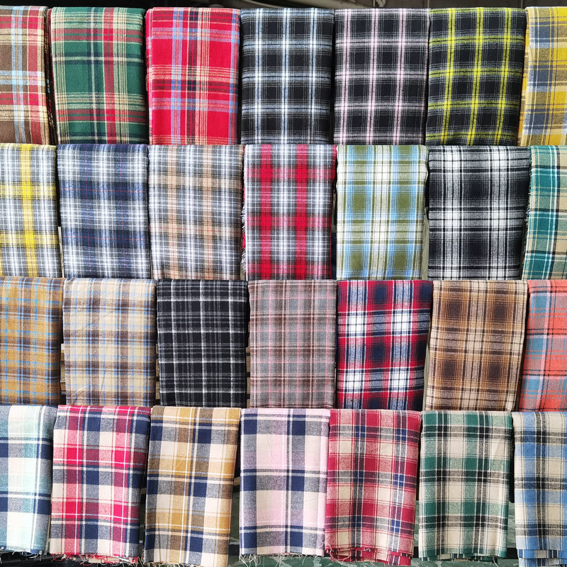 Spot sanding children's clothing Plaid women's shirt fabric polyester cotton yarn-dyed jacquard woven flannel fabric