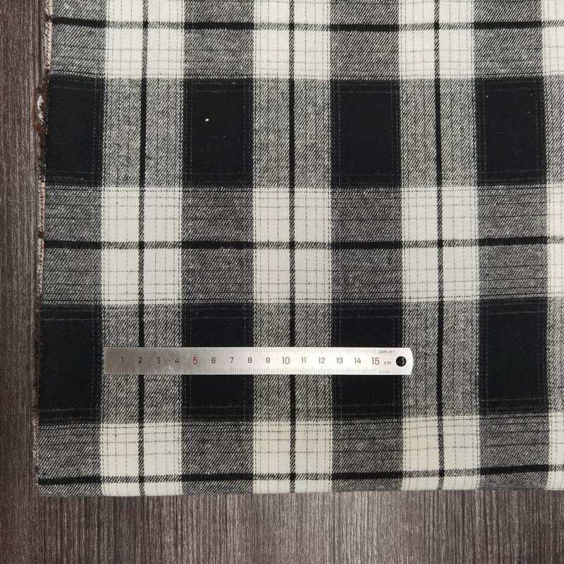 Picture of Spot twill sanding cotton plaid children's shirt plaid fabric 21 yarn-dyed flannel decorative fabric