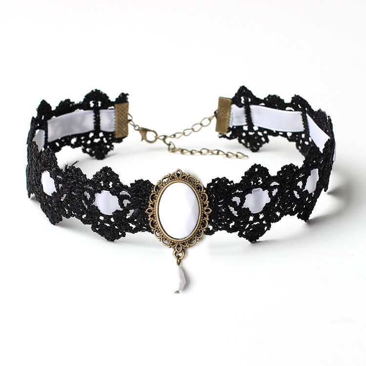 Picture of European and American Cross-Border Best-Selling Necklace Gothic Retro Punk Choker Lace Necklace Braided Choker Clavicle Chain for Women
