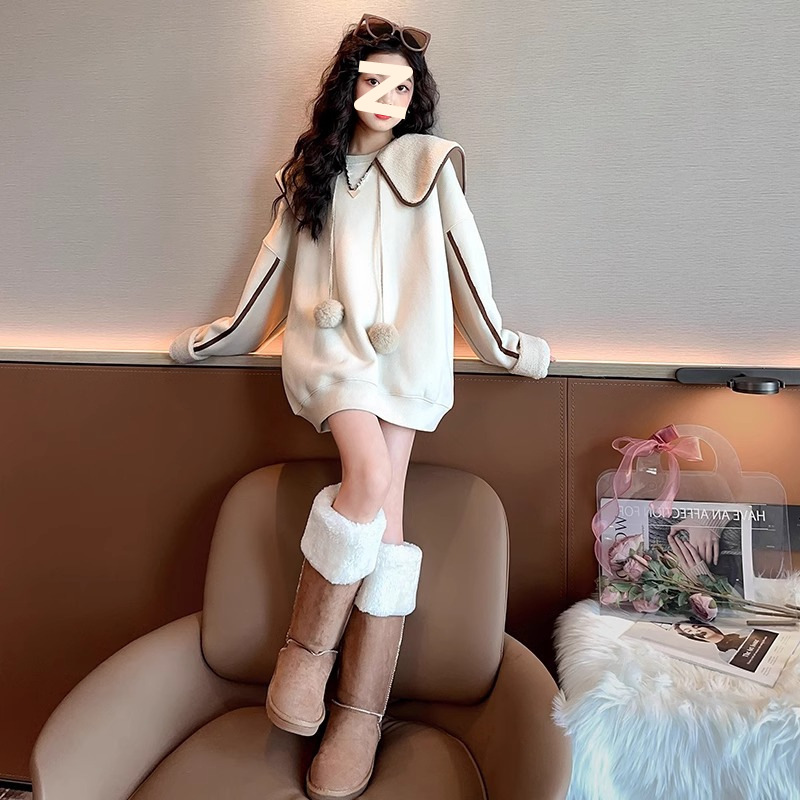 Picture of Girls' Autumn and Winter Fashionable Korean Style 2024 New Middle and Long Loose fleece-lined Thickened Sweatshirt for Children