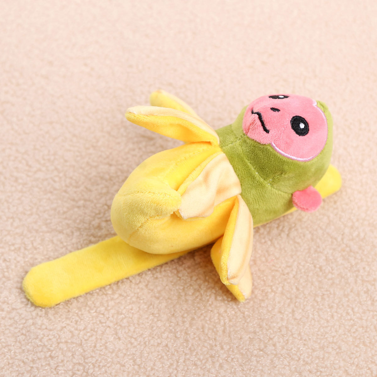 Picture of Ai Shan Hai Jing Tungtung Tungsahur Cross-Border Doll Toy Wooden Stick Plush Keychain Small Pendant