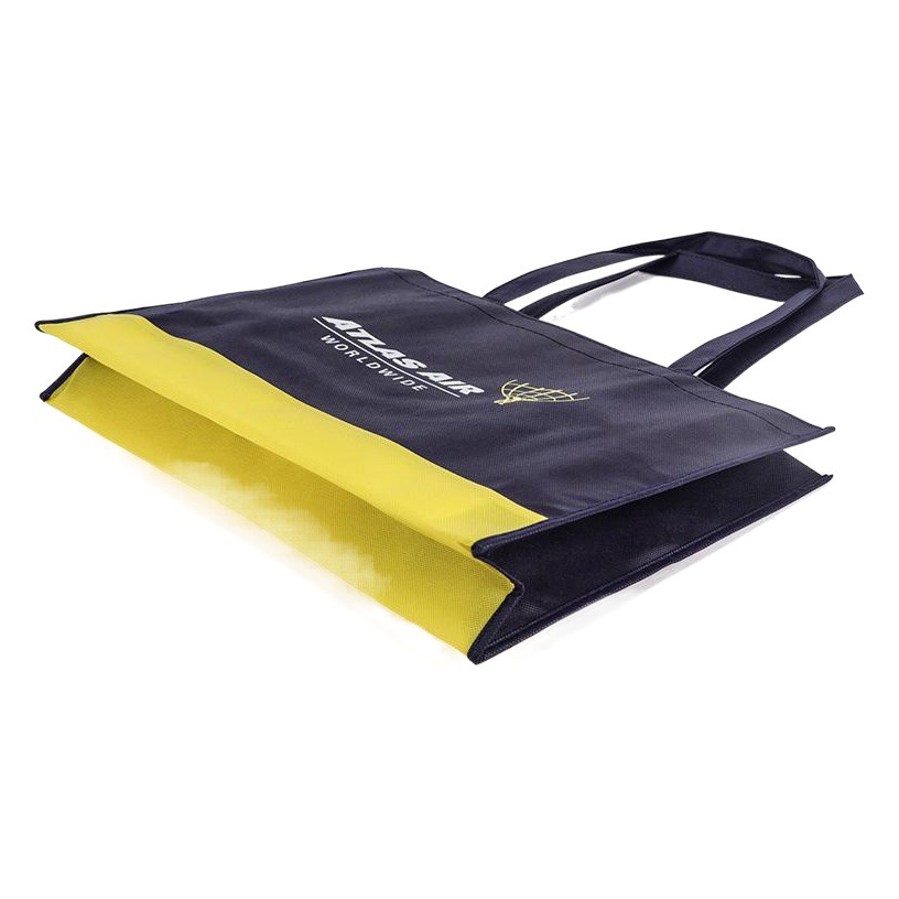 Non-Woven Bags with Custom Logo, Stitched and Shaped for Clothing, Color-Printed Non-Woven Laminated Bags, Environmentally Friendly Customization
