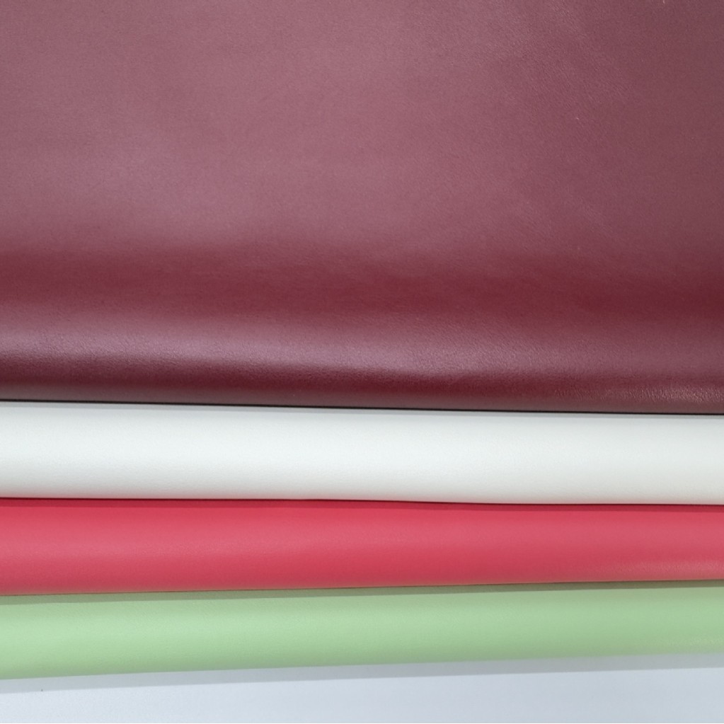 Spot 1.2PU small fine grain environmentally friendly leather lychee pattern belt clothing luggage shoe material leather material