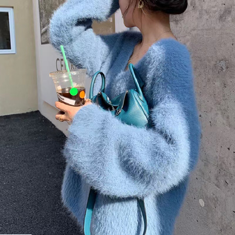 Picture of 2024 Autumn and Winter New Korean Style White V-neck Haima Fur Sweater Women's Loose Imitation Mink Velvet Knitted Base Top