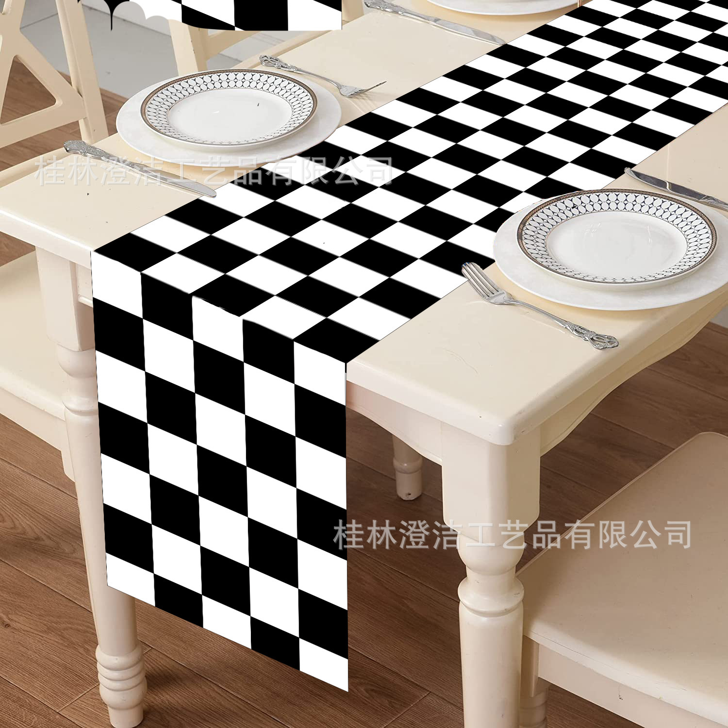 Cross-border new Amazon chessboard plaid black red green blue linen polyester cloth table flag activity decoration can be designed