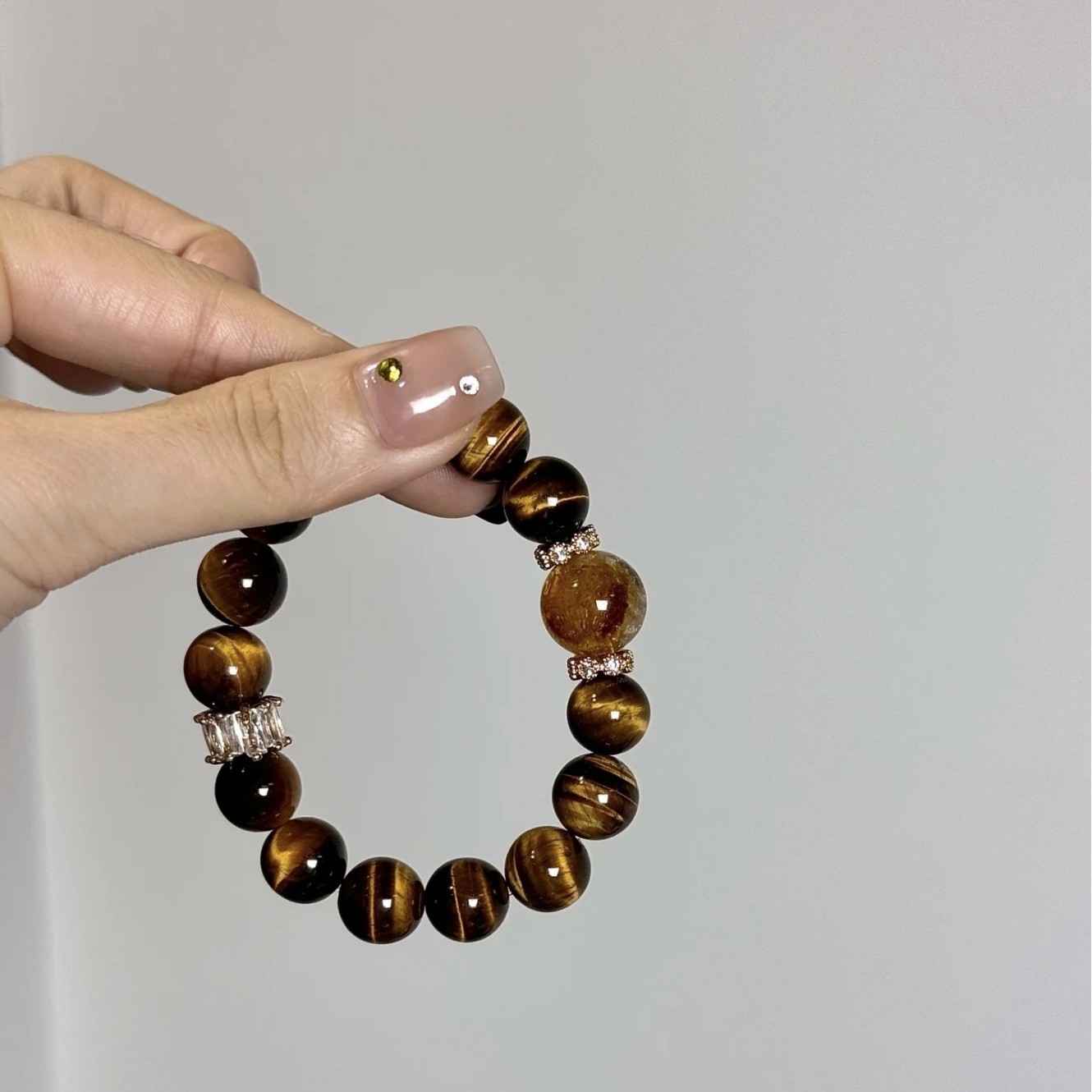 Natural Tiger's Eye Stone Yellow Tower Crystal Advanced Niche Design All-match Bracelet Original New Style Bracelet for Girlfriend