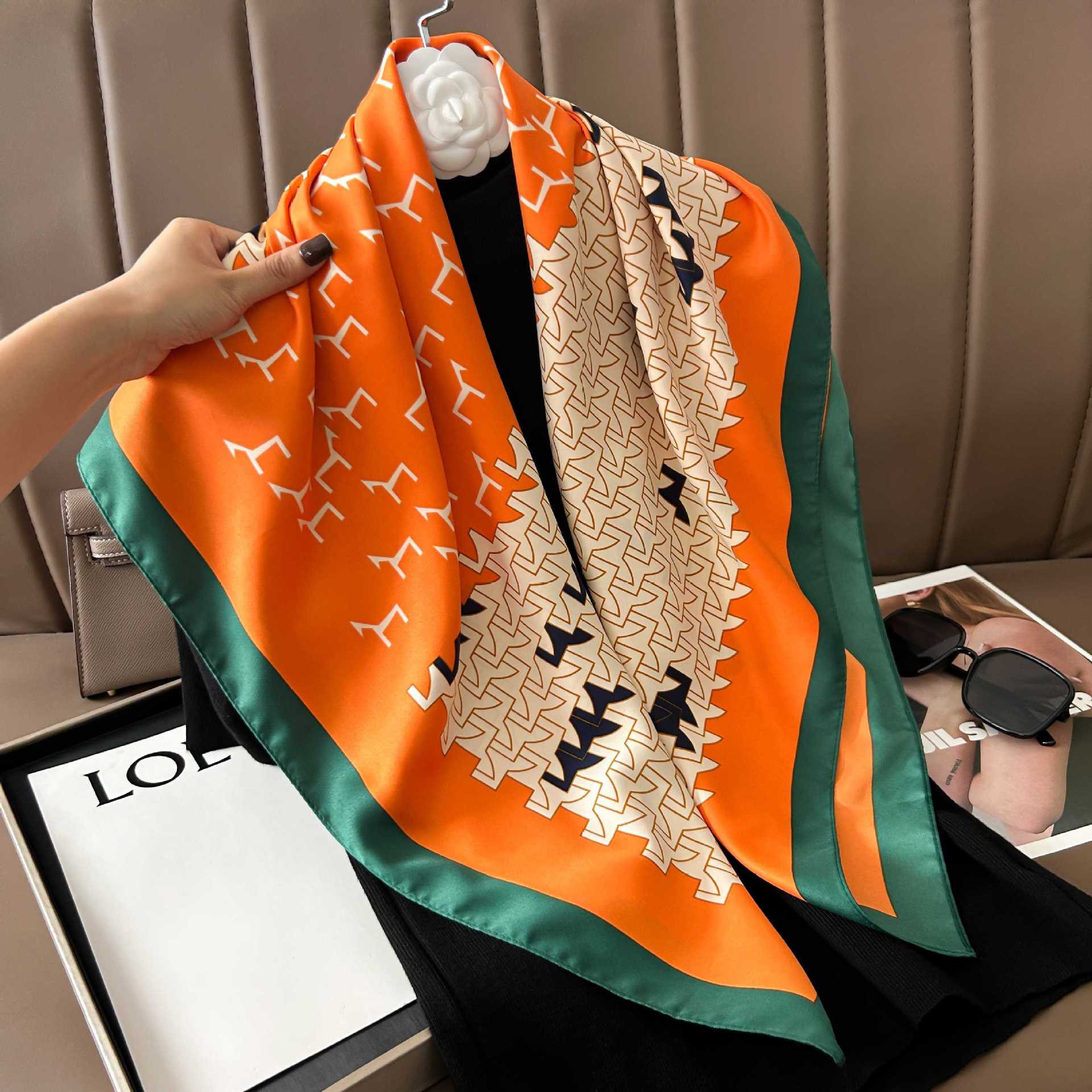 Picture of New 90cm Large Square Silk Elegant High-grade Decorative Shawl Women's Silk Scarf Fashion All-match Professional Scarf