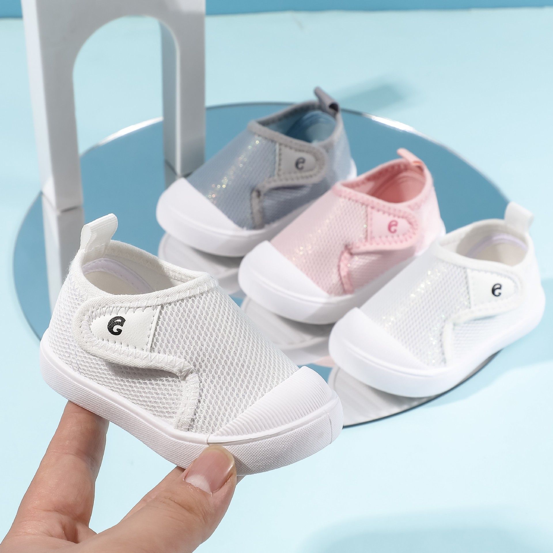 Cross-border Baby Toddler Shoes Summer Women's Shoes Velcro Casual Mesh Breathable Non-slip Soft Sole Children's Indoor Shoes