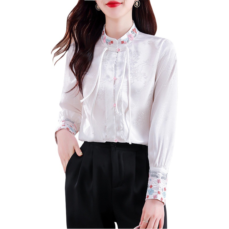 New Chinese style embroidered Cheongsam shirt 2023 Winter new retro buckle fleece-lined thickened Tang suit top