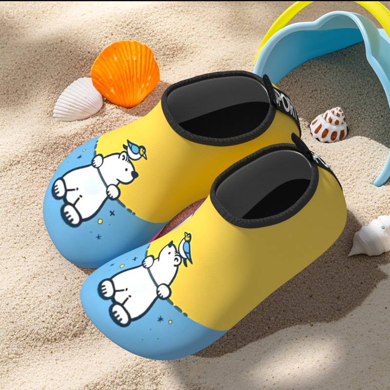 Picture of Children's beach shoes, non-slip soft-soled diving, snorkeling, swimming shoes, baby and baby water park shoes, sea rush and wading shoes