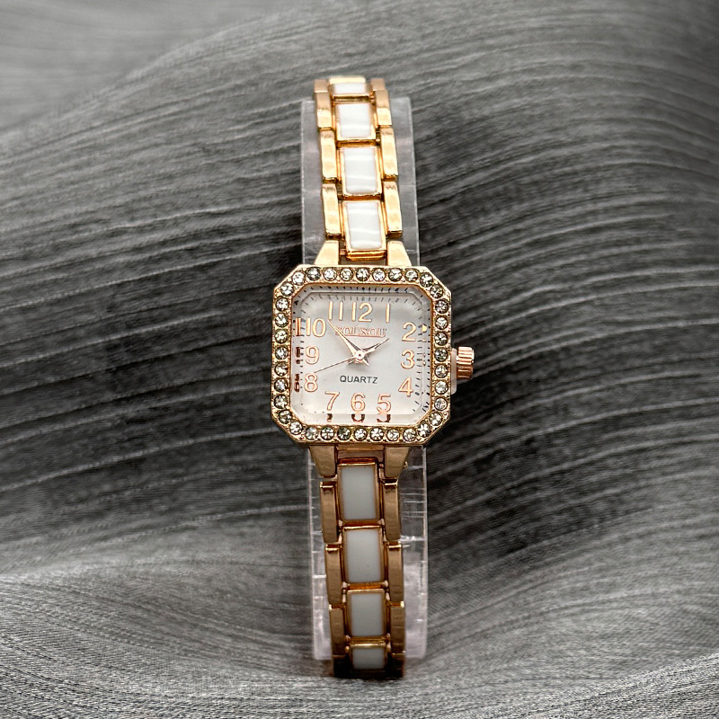 Picture of Cross-border New Fashion Elegant Women's Watch Square Small Light Luxury Ceramic Bracelet Diamond-encrusted Fashion Quartz Watch Women