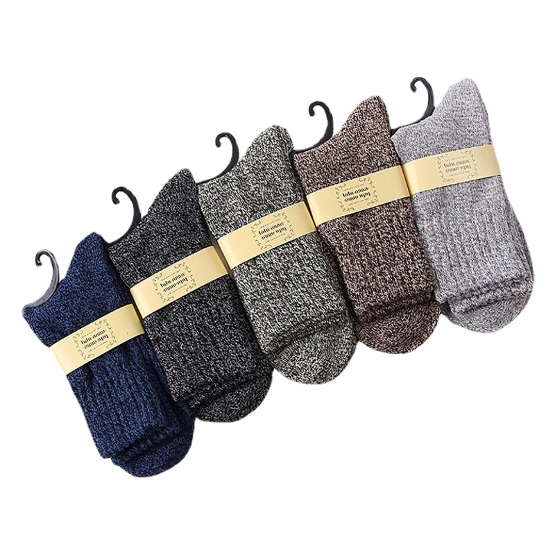 Autumn and Winter new men's socks men's warm thickened mid-calf socks sweat-absorbent deodorant wool socks casual solid color men's socks Cotton